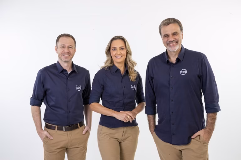 Futebol do SBT tem mais público que jogo da terceira colocada Futebol do SBT tem mais público que jogo da terceira colocada