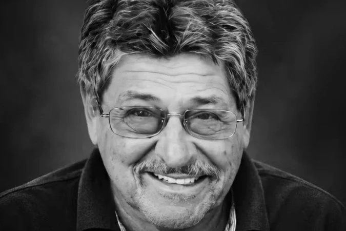 Morre Adailton Casarotti, o Galego, ex-jogador de futebol e ídolo do Uberlândia (Foto: Reprodução/ Internet) Morre Adailton Casarotti, o Galego, ex-jogador de futebol e ídolo do Uberlândia (Foto: Reprodução/ Internet)