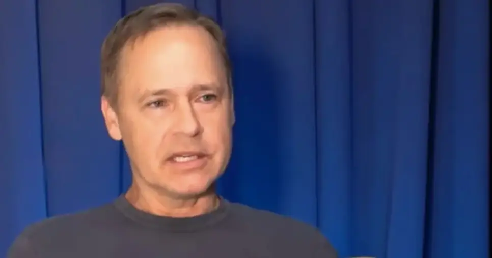 Ator Chad Lowe (Foto: Reprodução / YouTube)
