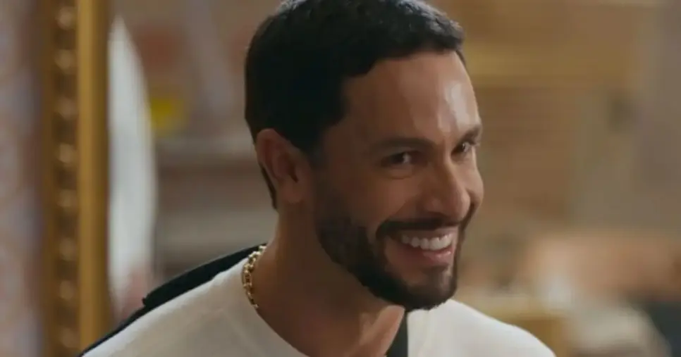 César em Quem Ama Cuida (Foto: Reprodução / Globo) César em Quem Ama Cuida (Foto: Reprodução / Globo)