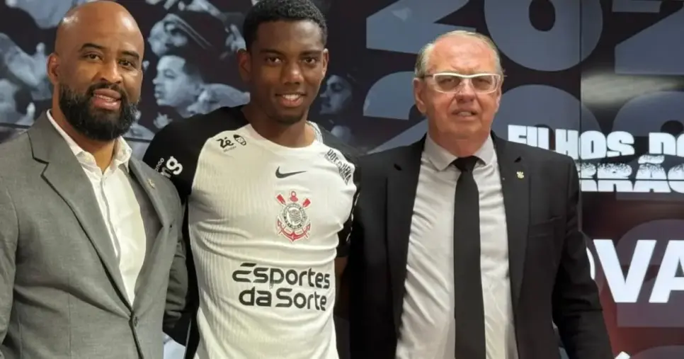 André Luis - Corinthians (Foto: Reprodução) André Luis - Corinthians (Foto: Reprodução)