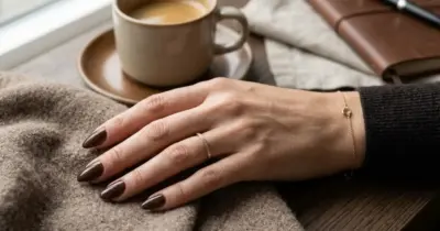 Esmalte barato e elegante: 4 cores que parecem de luxo