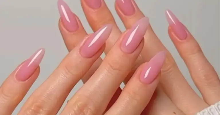 Unhas lindas e delicadas: 6 cores de esmalte para usar na primavera Unhas lindas e delicadas: 6 cores de esmalte para usar na primavera