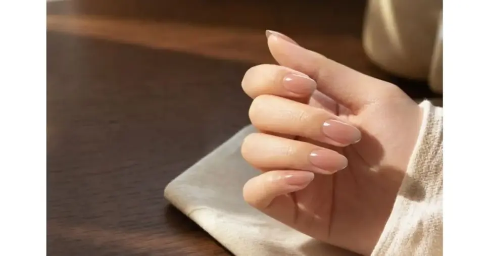 Unhas no formato oval Unhas no formato oval