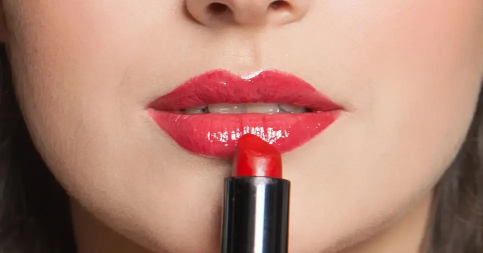 Batom vermelho (Foto: Canva) Batom vermelho (Foto: Canva)