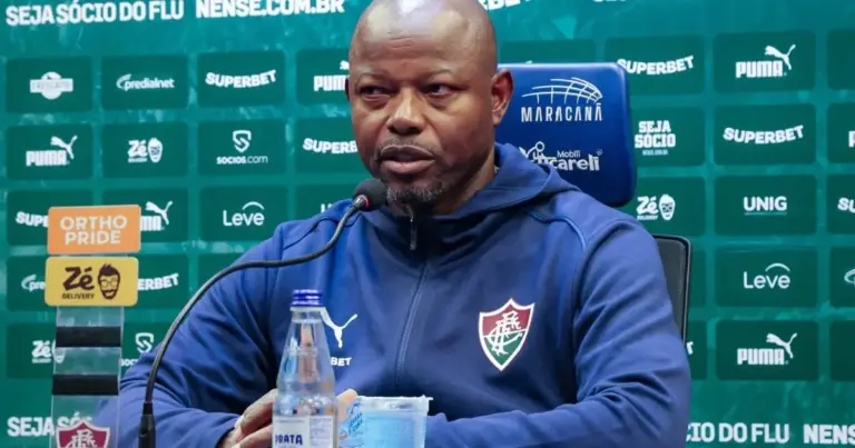 Fluminense: Marcão sofre com baixa de lateral de mais de R$2 milhões Fluminense: Marcão sofre com baixa de lateral de mais de R$2 milhões
