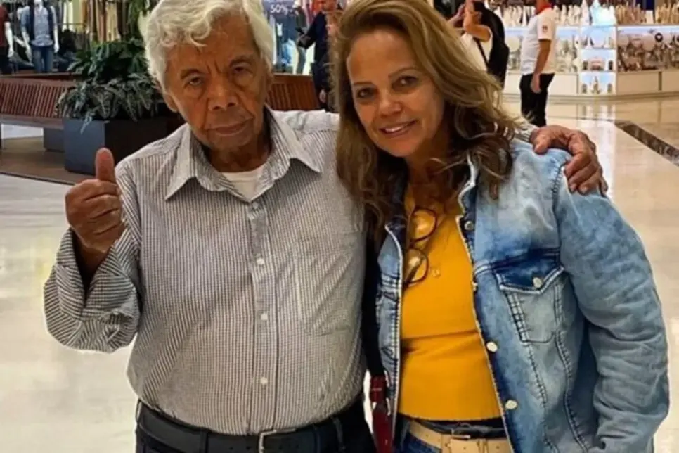 Roque e a esposa. (Foto: Reprodução / Internet)